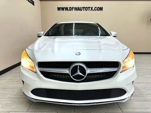 Used 2017 Mercedes-Benz CLA 250 4MATIC image 3