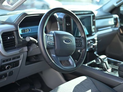 Used 2023 Ford F150 Lightning XLT AWD/4WD image 10