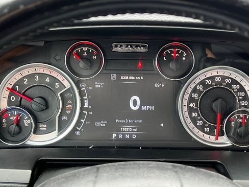 Used 2018 RAM 3500 Laramie image 24