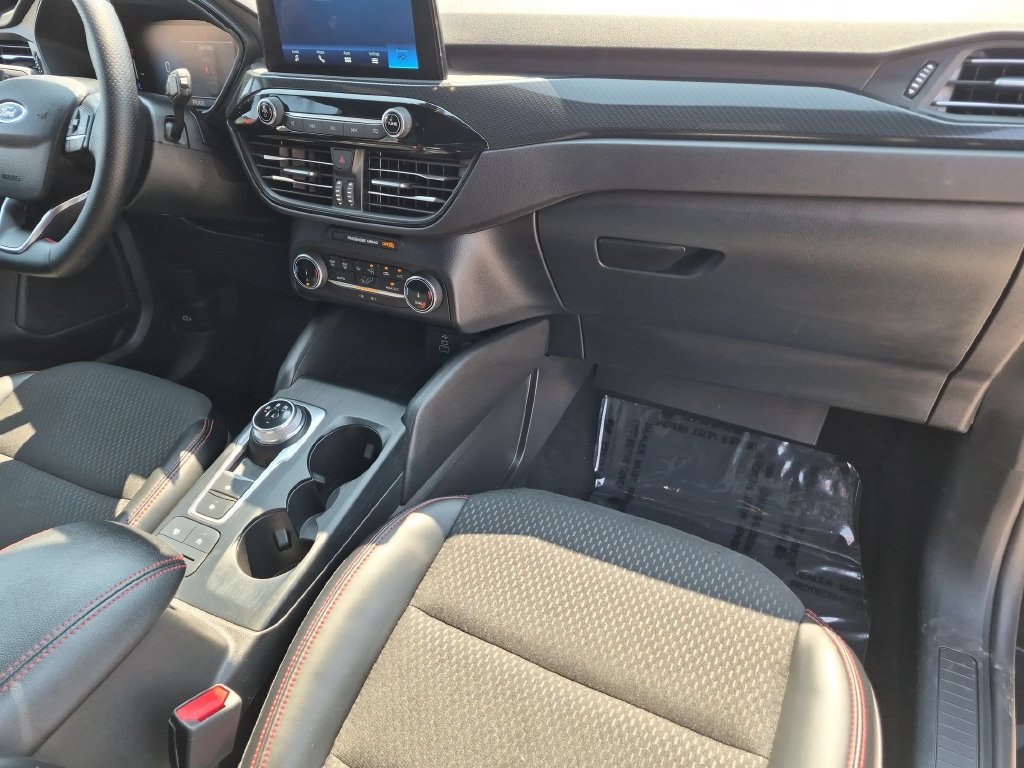 Used 2025 Ford Escape ST-Line AWD/4WD image 31