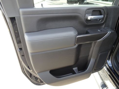 Used 2021 Chevrolet Silverado 2500 LTZ w/ Carhartt Edition image 19