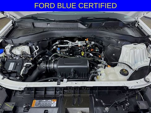 Certified 2023 Ford Explorer XLT w/ Class IV Trailer Tow Package AWD/4WD image 33