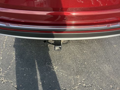 Certified 2018 Toyota RAV4 XLE image 19