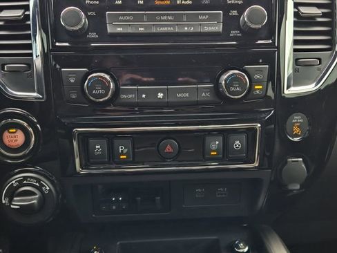 Used 2021 Nissan Titan Platinum Reserve w/ Moonroof Package image 20