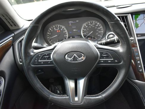 Used 2019 INFINITI Q50 Luxe w/ Essential Package (3.0T Luxe) RWD image 14