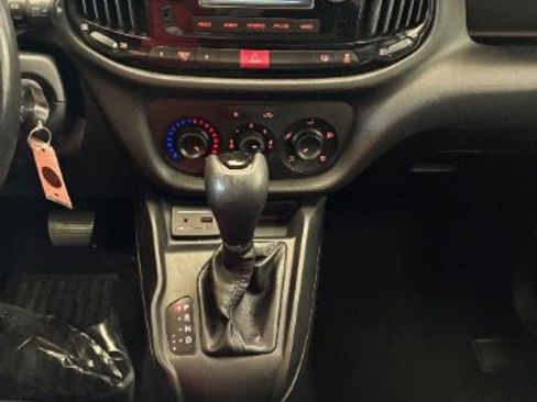 Used 2017 RAM ProMaster City Tradesman SLT w/ Rear Back-up Camera Group image 22