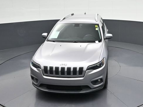 Used 2019 Jeep Cherokee Latitude w/ Popular Appearance Group FWD image 21
