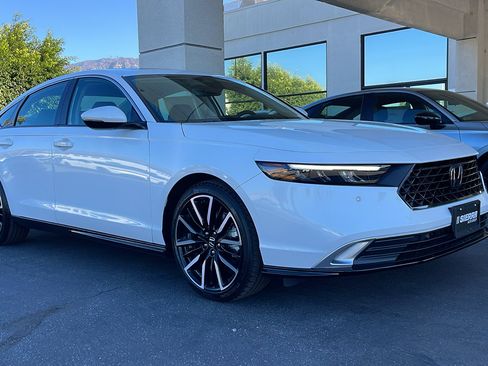 New 2025 Honda Accord Touring image 2