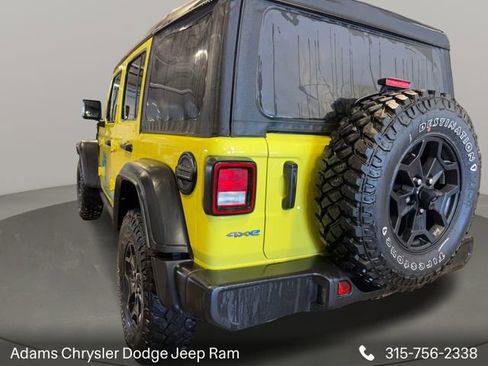 Used 2023 Jeep Wrangler Unlimited w/ Cold Weather Group image 5