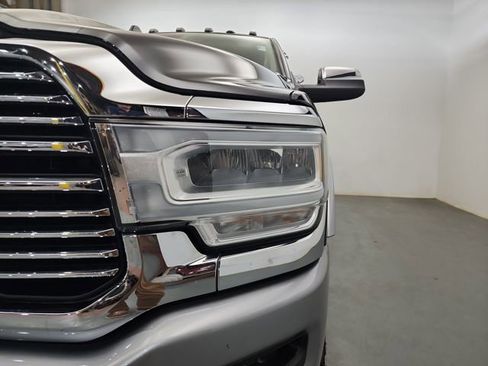 Used 2022 RAM 2500 Laramie image 38