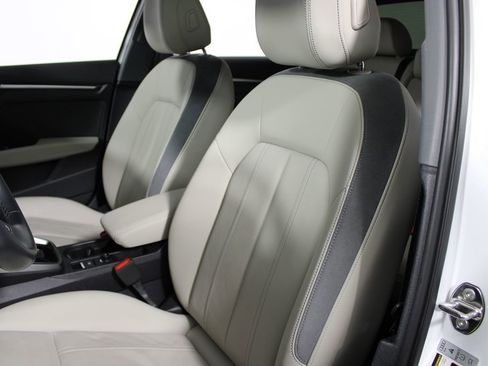 Used 2022 Audi A3 2.0T Premium w/ Convenience Package image 10