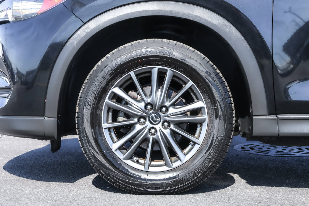 Used 2020 MAZDA CX-5 Touring AWD/4WD image 17