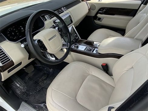 Used 2021 Land Rover Range Rover image 5