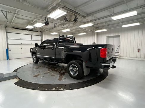Used 2017 GMC Sierra 3500 SLT image 14