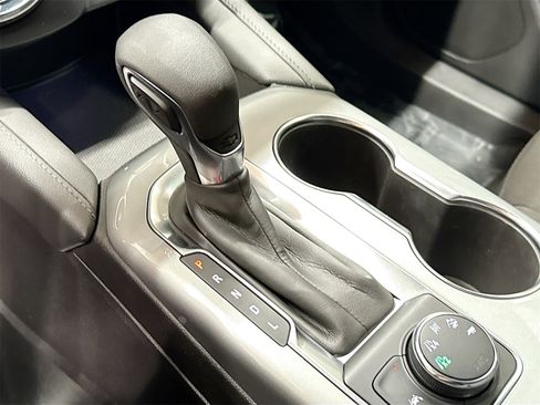 Used 2021 Chevrolet Blazer LT w/ LPO, Black Accent Package image 17