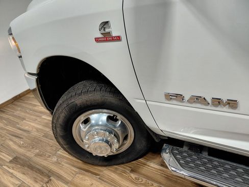 Certified 2024 RAM 3500 Big Horn image 21