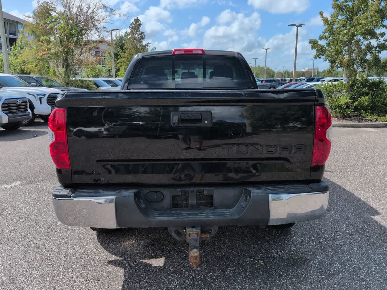 Used 2014 Toyota Tundra SR5 w/ SR5 Upgrade Package RWD image 5