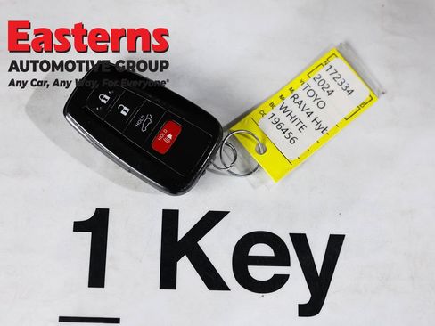 Used 2024 Toyota RAV4 XLE w/ Convenience Package AWD/4WD image 26