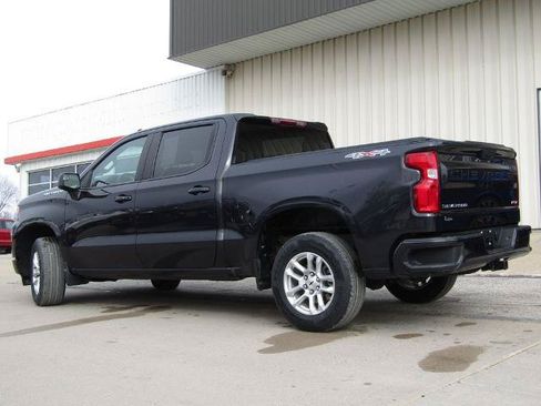 Used 2023 Chevrolet Silverado 1500 RST AWD/4WD image 10