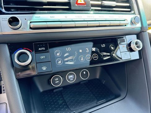 New 2025 Genesis G70 2.5T w/ Sport Prestige Package image 25