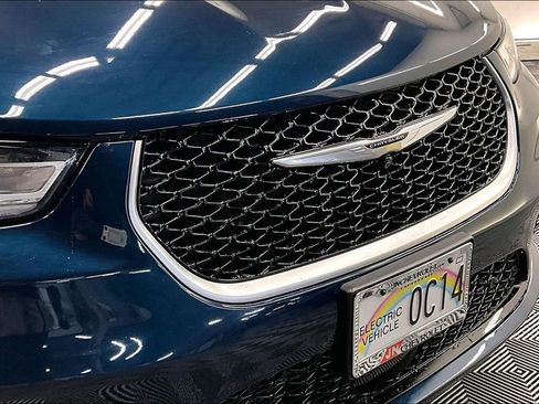 Used 2022 Chrysler Pacifica Pinnacle image 29