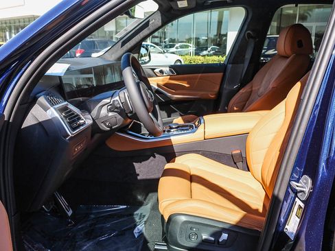 New 2026 BMW X5 sDrive40i w/ M Sport Package image 17