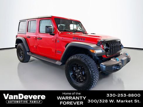 Used 2024 Jeep Wrangler Unlimited image 1