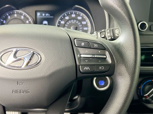 Used 2023 Hyundai Kona SEL FWD image 19