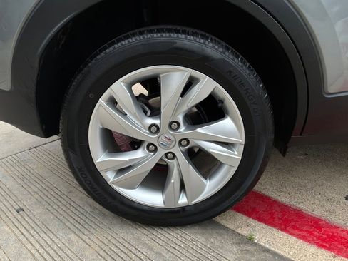Used 2025 Buick Encore GX Preferred FWD image 9