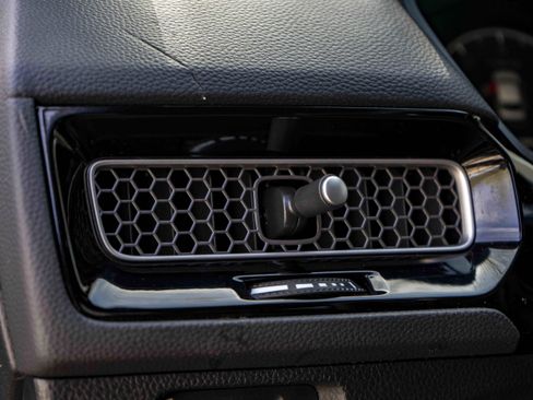 Used 2025 Honda Civic Sport image 39