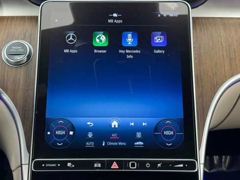 Used 2023 Mercedes-Benz C 300 Sedan w/ Exclusive Trim Package image 28