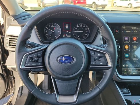 Used 2025 Subaru Outback Premium w/ Popular Package #1A image 21