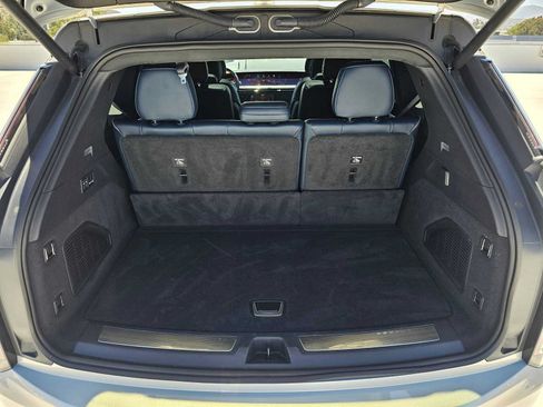 Used 2025 Cadillac Escalade IQ Sport 2 AWD/4WD image 15