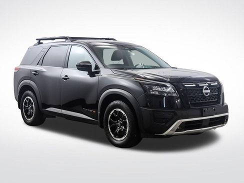 Used 2024 Nissan Pathfinder Rock Creek AWD/4WD image 7