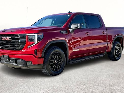 Used 2023 GMC Sierra 1500 Elevation image 42