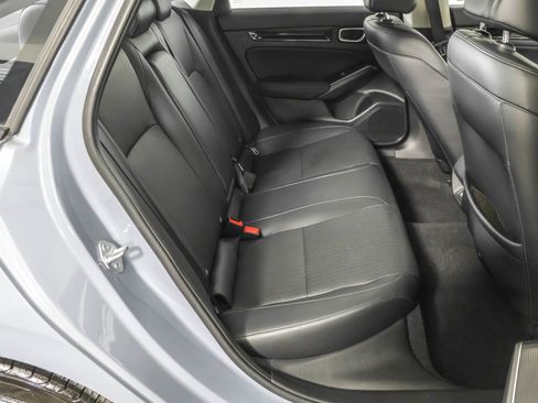 Used 2022 Honda Civic Touring image 41