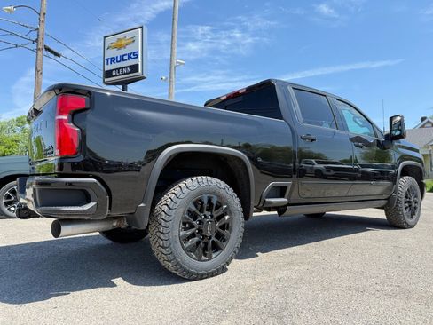 New 2026 Chevrolet Silverado 2500 High Country w/ Midnight Edition AWD/4WD image 7