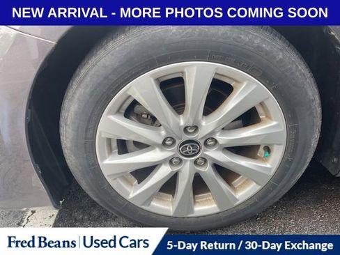 Used 2020 Toyota Camry LE FWD image 14