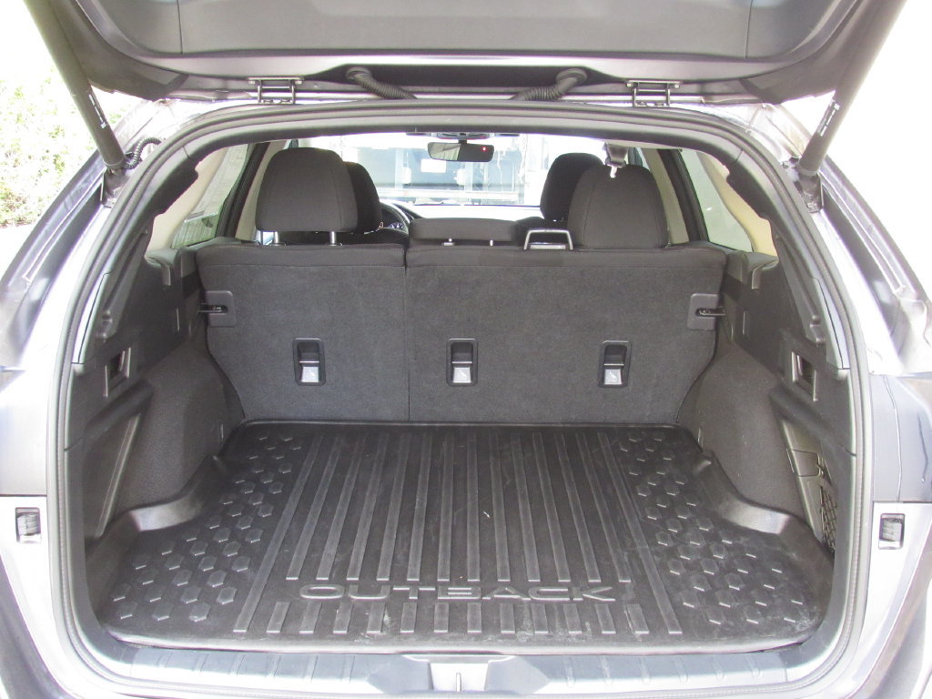 Used 2024 Subaru Outback Premium AWD/4WD image 20