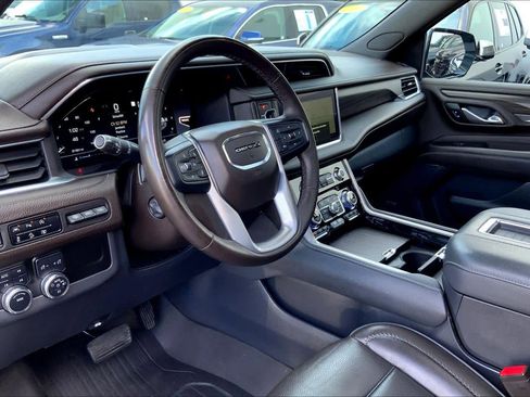 Certified 2023 GMC Yukon Denali image 15