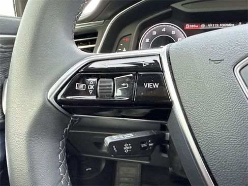 Used 2025 Audi A6 Premium Plus w/ Driver Assistance Package image 16