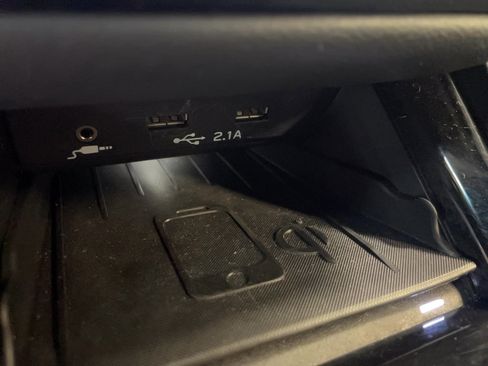 Used 2022 Subaru Outback Wilderness AWD/4WD image 17