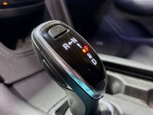 Used 2019 Cadillac XT5 Luxury AWD/4WD image 16