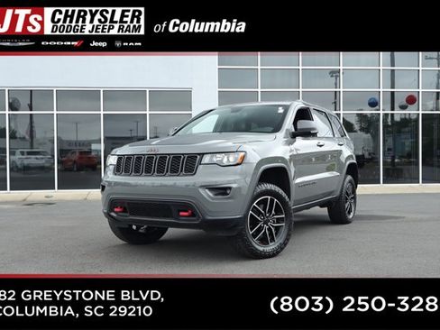 Used 2019 Jeep Grand Cherokee Trailhawk AWD/4WD image 1