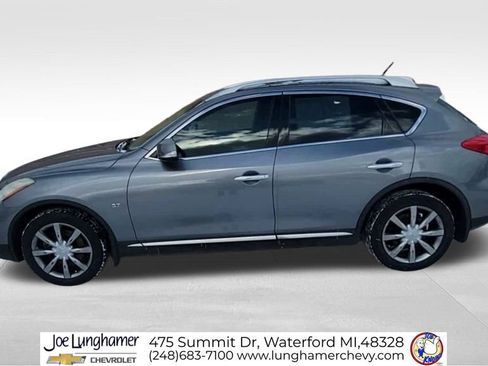 Used 2017 INFINITI QX50 2WD w/ Premium Plus Package image 6