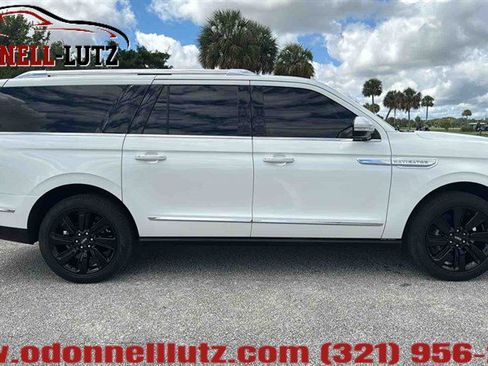 Used 2024 Lincoln Navigator L Reserve AWD/4WD image 6