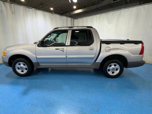 Used 2003 Ford Explorer Sport Trac XLT image 4