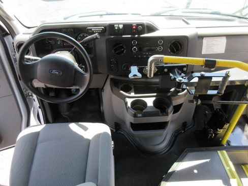 Used 2017 Ford E-450 and Econoline 450 Super Duty w/ Shuttle Bus Prep Package RWD image 29