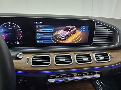 Certified 2025 Mercedes-Benz GLE 450 GLE 450 image 45