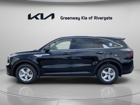 New 2026 Kia Sorento LX FWD image 4